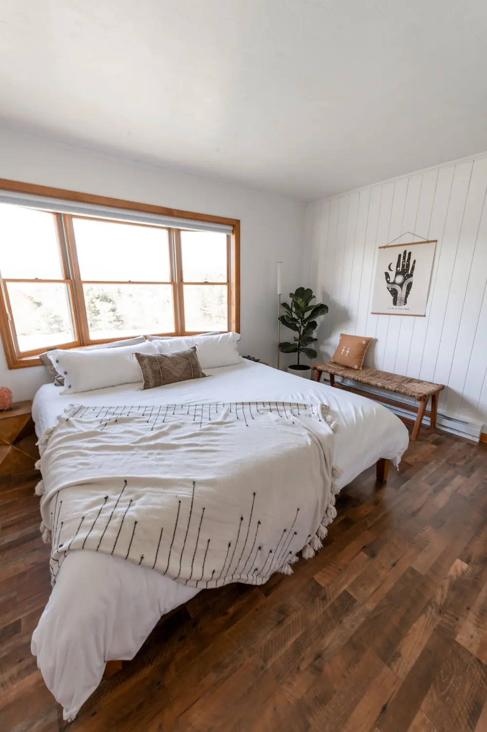 Laminate flooring — bright cozy bedroom interior minimalist design